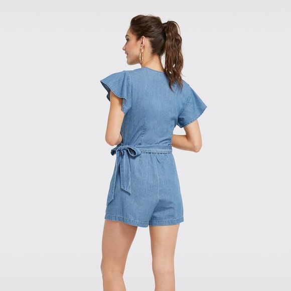 Never worn!! Draper James Chambray Flutter Romper - Picture 3 of 4